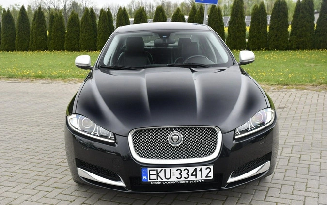 Jaguar XF cena 49900 przebieg: 214000, rok produkcji 2011 z Nałęczów małe 667